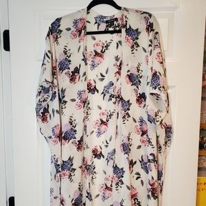 Floral Kimono - Torrid size 1/2